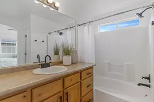 4914 W Duncan Meadow Ln, Riverton, UT 84096 - Photo 13