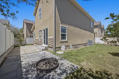 4914 W Duncan Meadow Ln, Riverton, UT 84096 - Photo 19