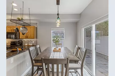4914 W Duncan Meadow Ln, Riverton, UT 84096 - Photo 5