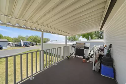 160 Cushing Way, Layton, UT 84041 - Photo 3