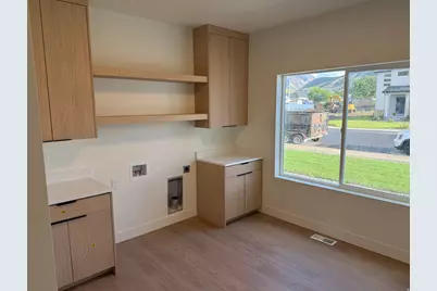 241 E 670 S #8, Payson, UT 84651 - Photo 21