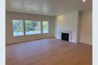 241 E 670 S #8, Payson, UT 84651 - Photo 9