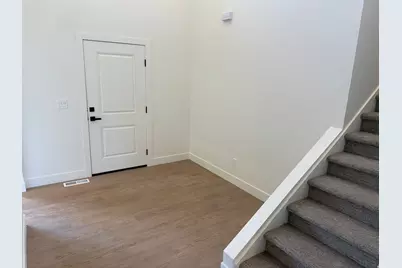 241 E 670 S #8, Payson, UT 84651 - Photo 5