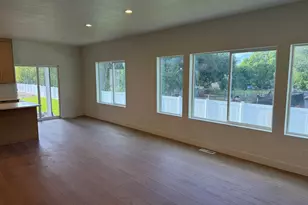 241 E 670 S, Payson, UT 84651 - Photo 11