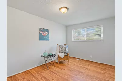 2990 E 3900 S, Holladay, UT 84124 - Photo 11