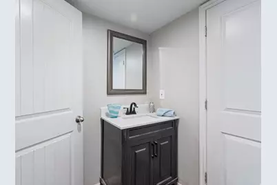 2990 E 3900 S, Holladay, UT 84124 - Photo 17