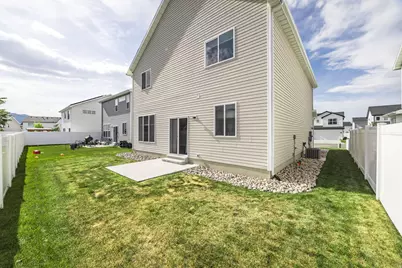 1464 W 2055 S, Logan, UT 84339 - Photo 5