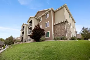 157 W Springview Dr N, Saratoga Springs, UT 84045 - Photo 3