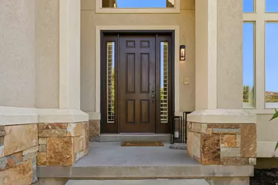 2014 E Quartzridge Dr, Sandy, UT 84092 - Photo 5