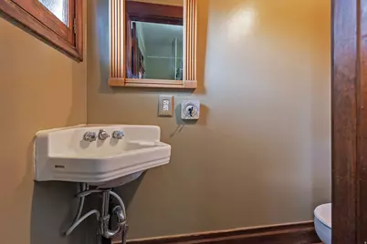 1103 E 600 S, Salt Lake City, UT 84102 - Photo 35