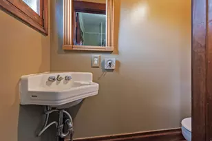 1103 E 600 S, Salt Lake City, UT 84102 - Photo 35