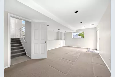 6649 S Verano Cir, West Jordan, UT 84081 - Photo 23