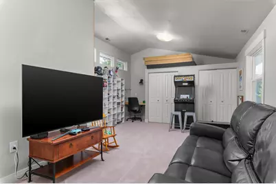 6442 W 10900 N, Highland, UT 84003 - Photo 17
