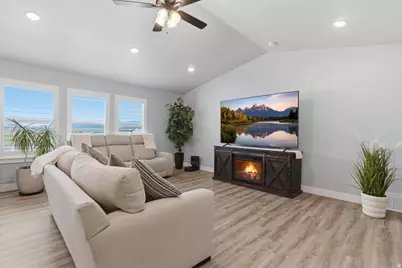8924 W 26000 N, Portage, UT 84331 - Photo 7
