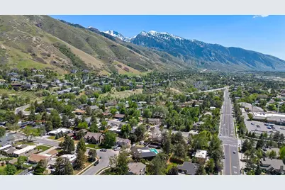 3545 E Avondale Dr, Cottonwood Heights, UT 84121 - Photo 49