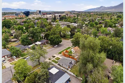225 S 300 E, Provo, UT 84606 - Photo 27