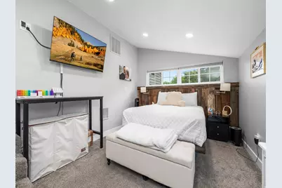 225 S 300 E, Provo, UT 84606 - Photo 11