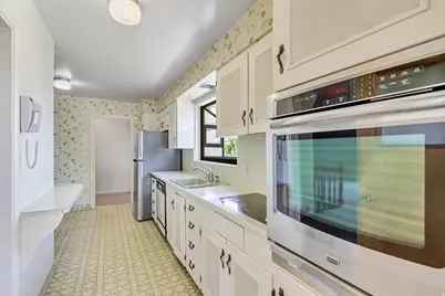 653 W 3400 S, Bountiful, UT 84010 - Photo 9