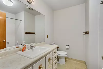 653 W 3400 S, Bountiful, UT 84010 - Photo 17