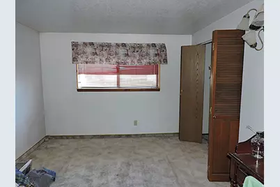 264 E 400 N, Hinckley, UT 84635 - Photo 5