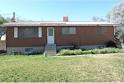 264 E 400 N, Hinckley, UT 84635 - Photo 15