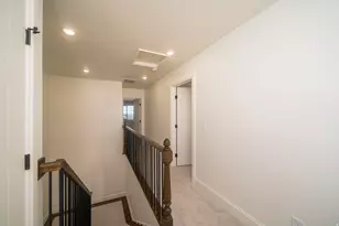 881 E 100 N, Hyde Park, UT 84318 - Photo 29