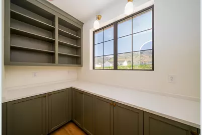 881 E 100 N, Hyde Park, UT 84318 - Photo 13