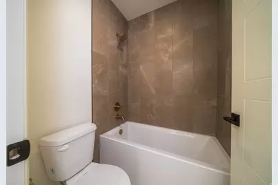 881 E 100 N, Hyde Park, UT 84318 - Photo 39