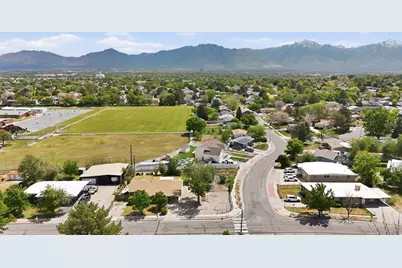 4949 S 3535 W, Taylorsville, UT 84129 - Photo 31