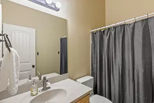 4916 N Shady View Ln W, Lehi, UT 84043 - Photo 15