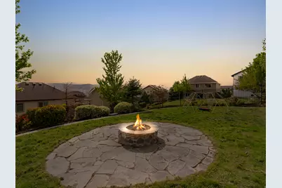 4404 N Foxtrail Dr, Lehi, UT 84043 - Photo 29