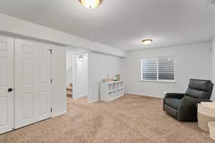 4404 N Foxtrail Dr, Lehi, UT 84043 - Photo 23