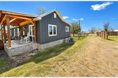 255 N Main, Holden, UT 84636 - Photo 3