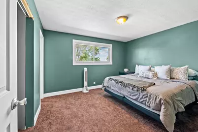 2546 W Kamas Dr, Taylorsville, UT 84129 - Photo 11