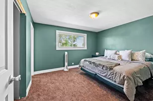 2546 W Kamas Dr, Taylorsville, UT 84129 - Photo 11