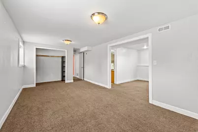 2546 W Kamas Dr, Taylorsville, UT 84129 - Photo 17
