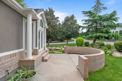 6927 S Vista Grande Dr #37, Cottonwood Heights, UT 84121 - Photo 5