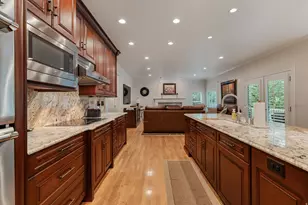 6927 S Vista Grande Dr, Cottonwood Heights, UT 84121 - Photo 17