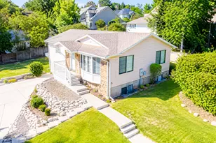 895 E Quail Valley Dr, Provo, UT 84604 - Photo 3