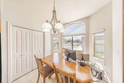 1125 W 3090 S, Syracuse, UT 84075 - Photo 19