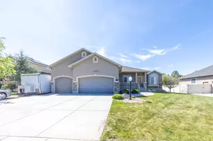 1125 W 3090 S, Syracuse, UT 84075 - Photo 1