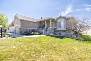 1125 W 3090 S, Syracuse, UT 84075 - Photo 3