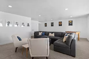 577 N Richland Valley St, Garden City, UT 84028 - Photo 15