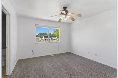 5144 W 4525 S, Hooper, UT 84315 - Photo 15