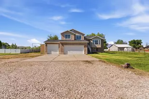 5144 W 4525 S, Hooper, UT 84315 - Photo 3