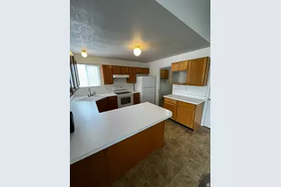 3475 S Park Vista Dr, West Valley, UT 84120 - Photo 7