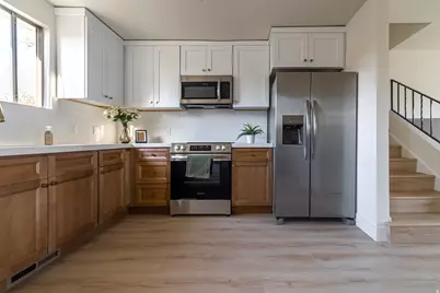 1394 W Twin Oaks Dr, West Jordan, UT 84088 - Photo 7