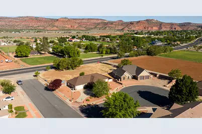 818 S Peartree, Kanab, UT 84741 - Photo 15