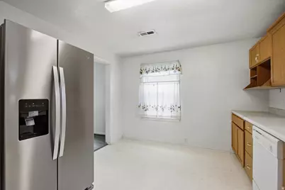 1208 N Washington Blvd E, Ogden, UT 84404 - Photo 9