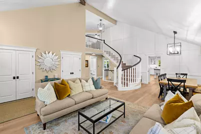 2631 E Lockhart Rd S, Holladay, UT 84117 - Photo 9